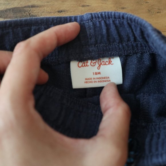 18M Bundle of Shorts Blue Soft & Khaki - Picture 3 of 7